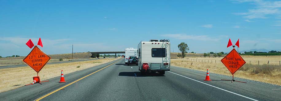 Which closed lane do you choose? Conflicting closed signs on I-5 in Northern California